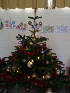 01. Dezember 2020 - Ein Weihnachtsbaum für die Kita!